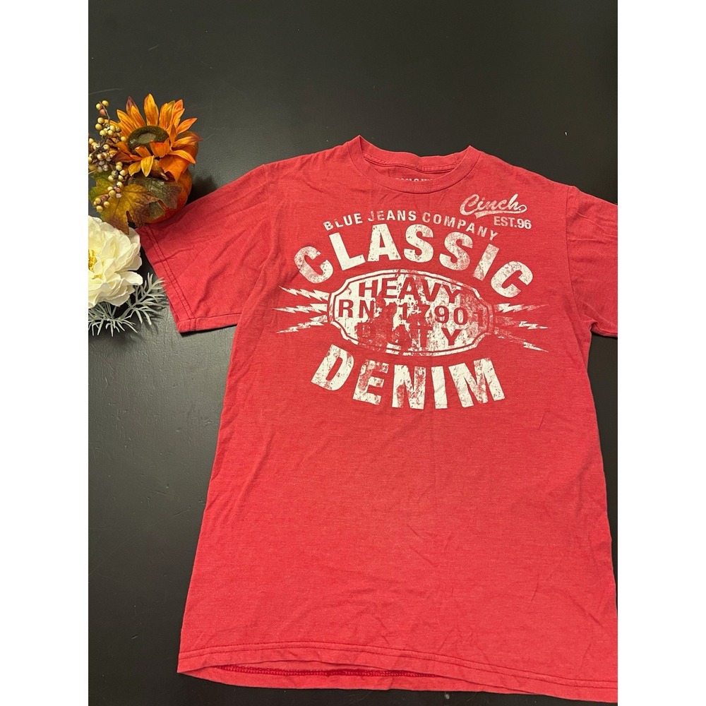 Cinch Jeans Red Graphic Logo Crew Neck Short Sleeve Tee Shirt Sz S Mens Western